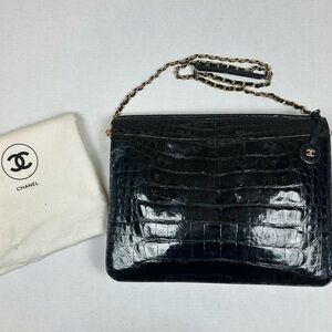Authentic Vintage 1980's Chanel Executive Cerf Crocodile Embossed Tote
